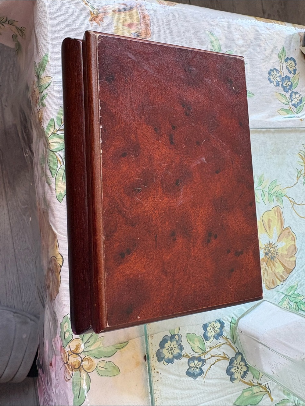 Brown jewelry box